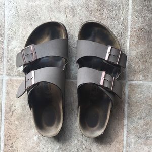 39 Arizona Birkenstock’s